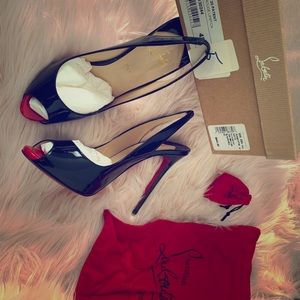 Christian Louboutin ❤️ Black/Rouge Lipstick